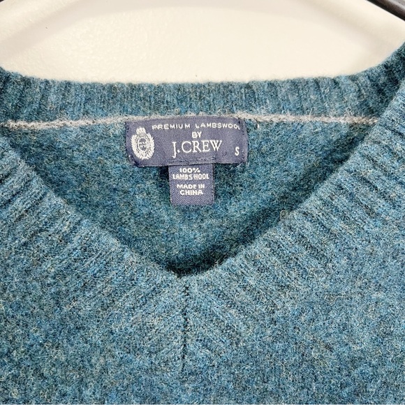 J. Crew Women’s Teal 100% Lambs Wool V-Neck Long Sleeve Pullover Sweater Sz S - Picture 2 of 8